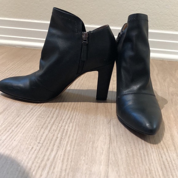 Franco Sarto Kairi Bootie - Picture 1 of 6